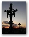 kríž od kováčskeho majstra na cintoríne  » Kliknite pre zväčšenie ->